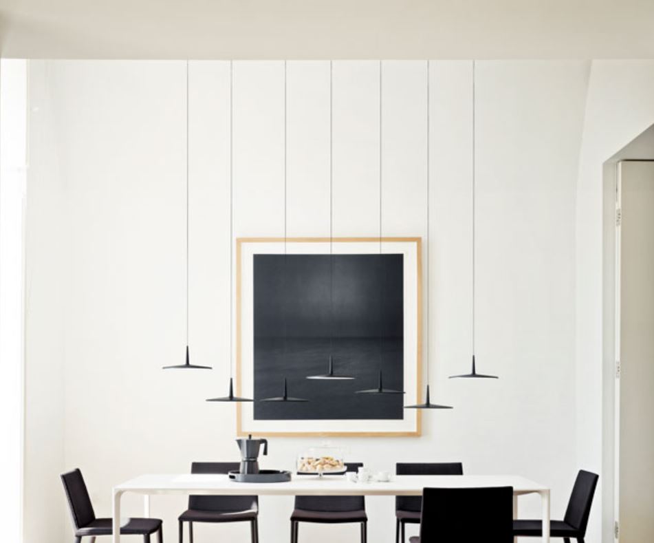 Neue LED Pendelleuchte SKAN VIBIA Schwarz 2700K  - Länge 200 cm - Einbau-Baldachin - DALI  -  Abverkauf aus Lagerbestand