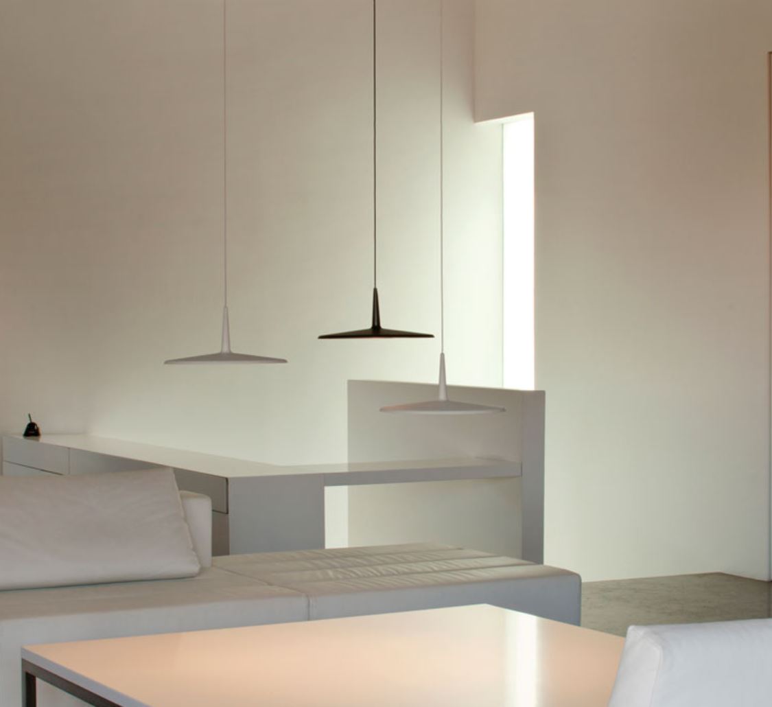 Neue LED Pendelleuchte SKAN VIBIA Schwarz 2700K  - Länge 200 cm - Einbau-Baldachin - DALI  -  Abverkauf aus Lagerbestand